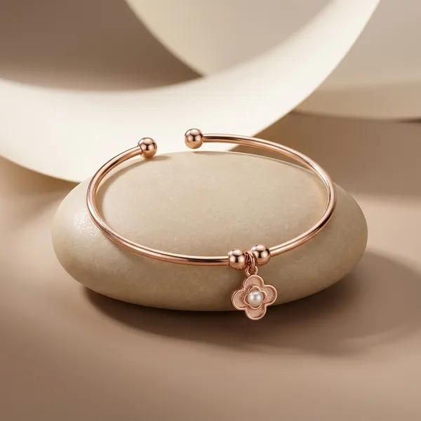 Rose_Gold_Alloy_Hanging_Bracelet_For_Women
