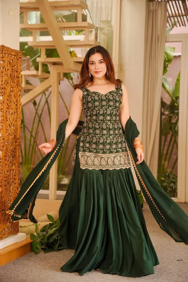 Green_Ethnic_Kurta_palazzo_and_dupatta_Set_for_women