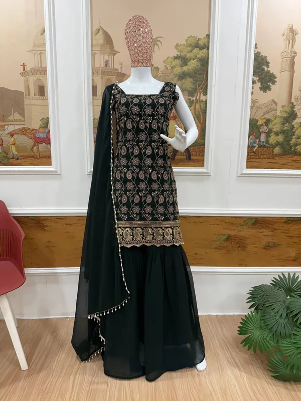 Green_Ethnic_Kurta_palazzo_and_dupatta_Set_for_women