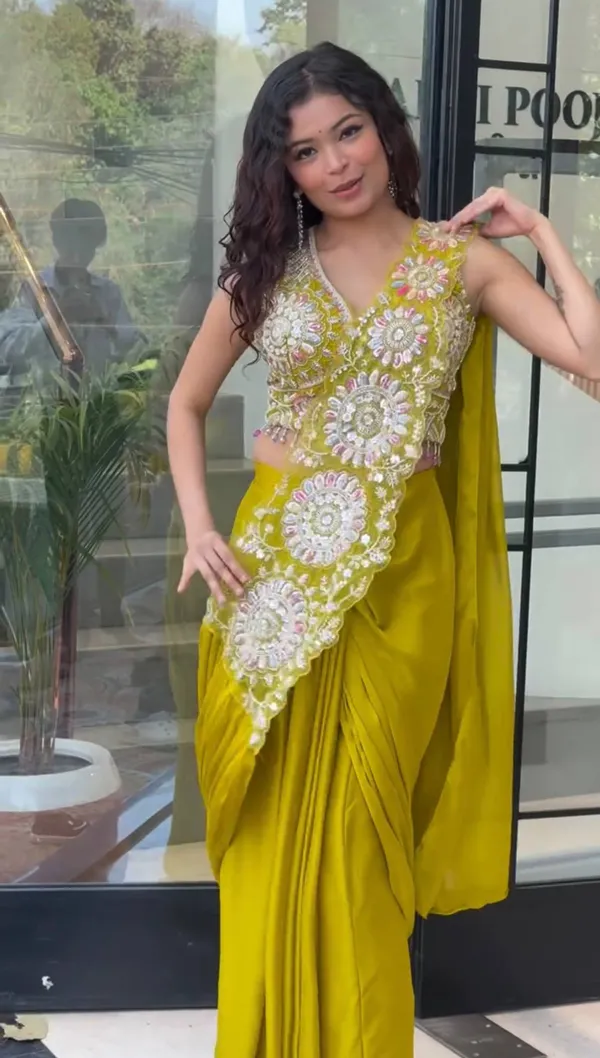 Yellow_Embellished_Pre_Draped_Saree_Set_for_Women