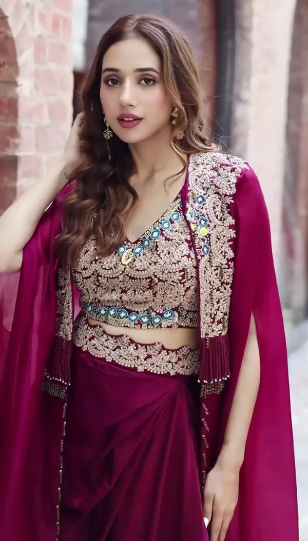 Purple_Embroidered_Lehenga_Choli_Set_for_Women