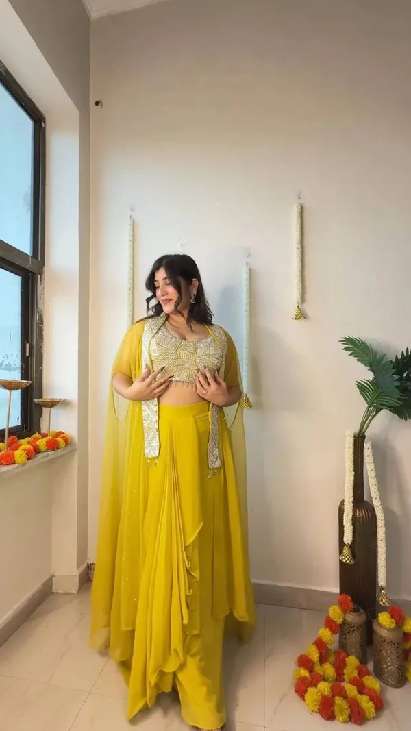 Yellow_Embroidered_Lehenga_Set_for_Women