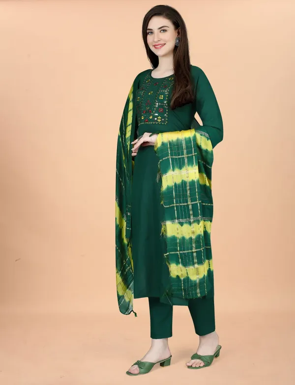 Cotton_Blend_Women_Kurti_With_Dupatta_And_Bottomwear