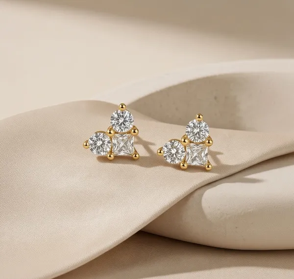 Gold-Tone_Crystal_Floral_Stud_Earrings_For_Women