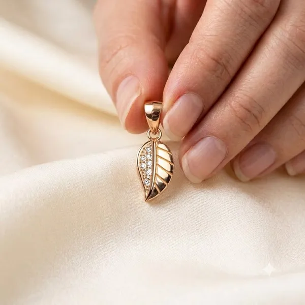 Rose_Gold_Sterling_Silver_Leaf_Crystal_Pendant_For_Women