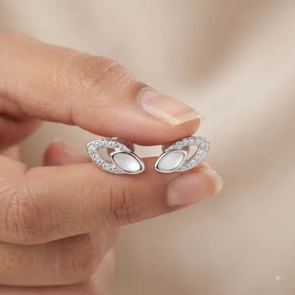 Silver_Sterling_Silver_Interlocking_Oval_Crystal_Stud_Earrings_For_Women
