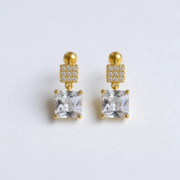 Gold_Tone_Stainless_Steel_Ornate_Stud_Earrings_For_Women