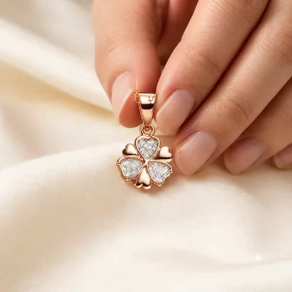Rose_Gold_925_Sterling_Silver_Four-Leaf_Clover_Pendant_For_Women