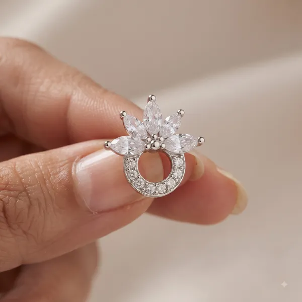 Silver_Sterling_Silver_Floral_Clear_Stone_Stud_Earrings_For_Women