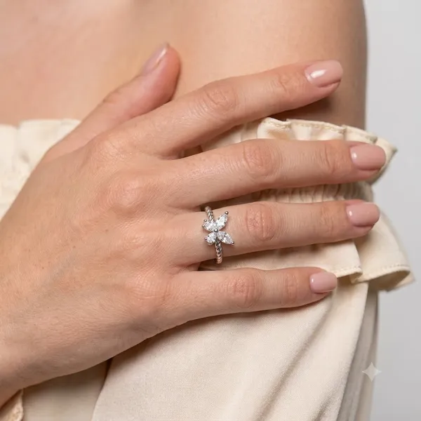 Silver_Sterling_Silver_Floral_Crystal_Rope_Band_Ring_For_Women