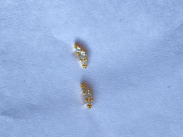 Gold-Tone_Crystal_Cluster_Geometric_Stud_Earrings_For_Women