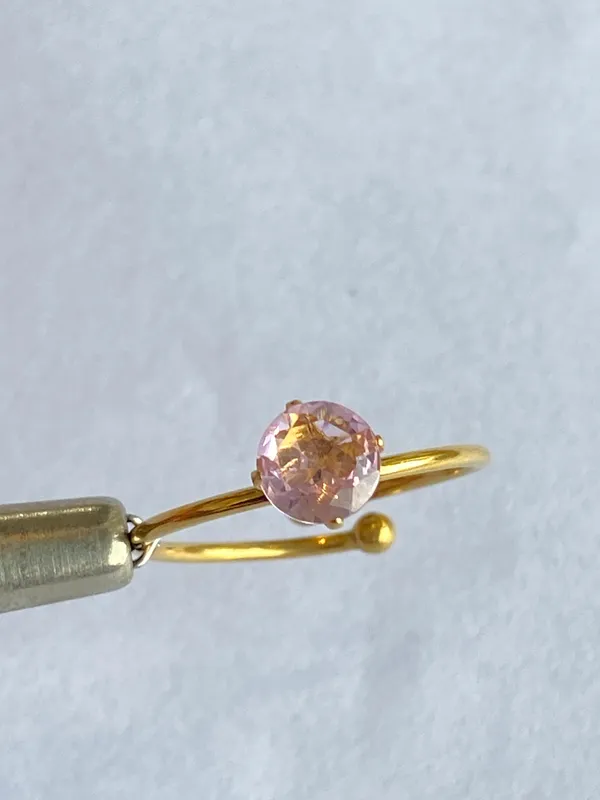 Gold-Tone_18Kt_Stainless_Steel_Single_Stone_Ring_For_Women