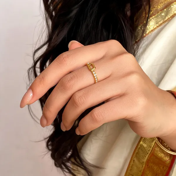 Gold-Tone_18Kt_Stainless_Steel_Stone_Segmented_Band_Ring_For_Women