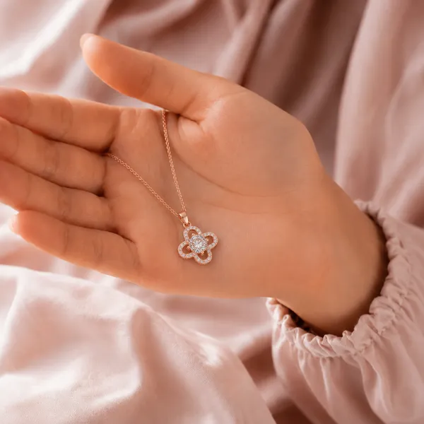 Rose_Gold_Sterling_Silver_Quatrefoil_Crystal_Pendant_Necklace_For_Women
