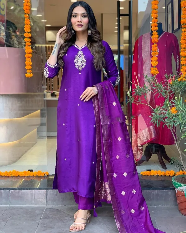 Purple_Viscose_Rayon_Kurta_Set_With_Dupatta_For_Women