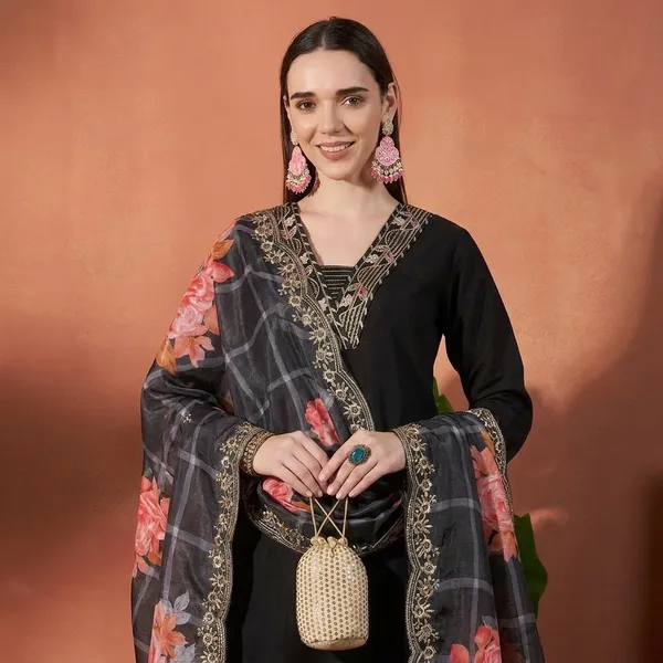 Black_Muslin_Kurta_Set_With_Dupatta_For_Women