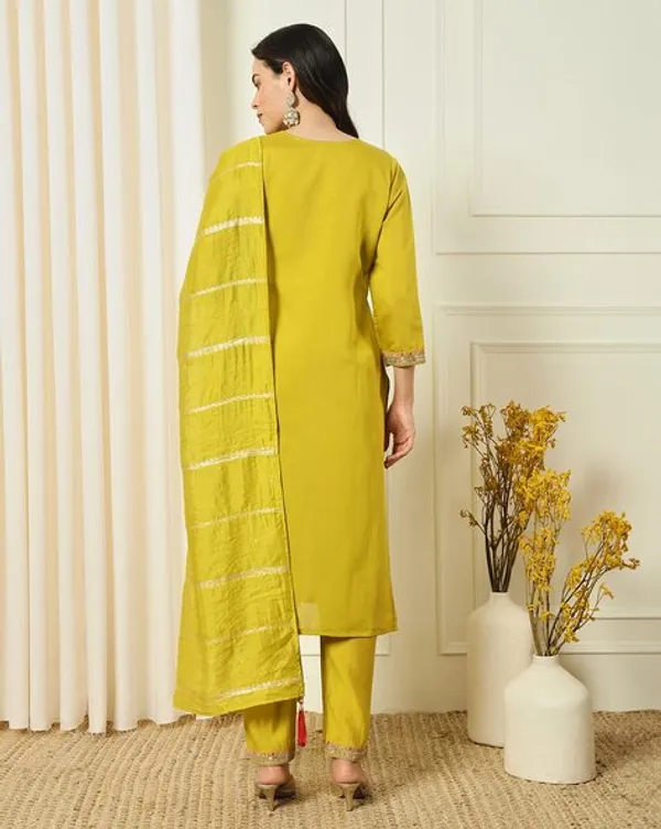 Yellow_Jacquard_Kurta_Set_With_Dupatta_For_Women