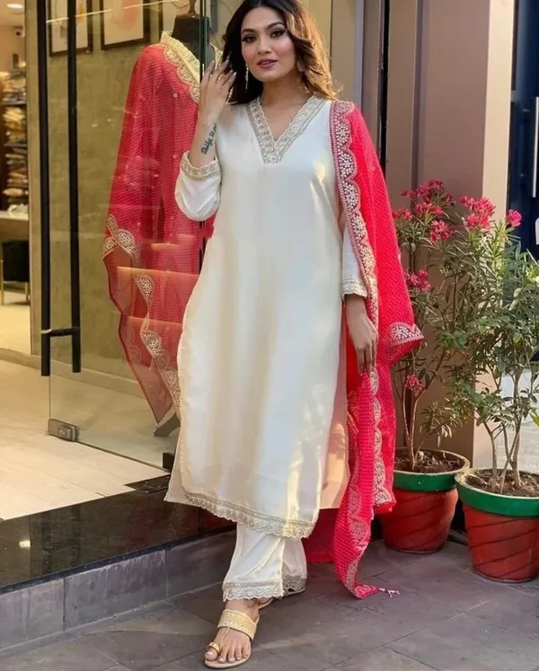 White_Red_Viscose_Gadhwal_Kurta_Set_With_Dupatta_For_Women
