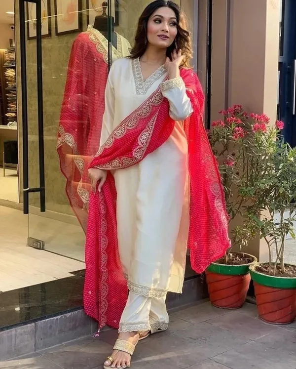 White_Red_Viscose_Gadhwal_Kurta_Set_With_Dupatta_For_Women