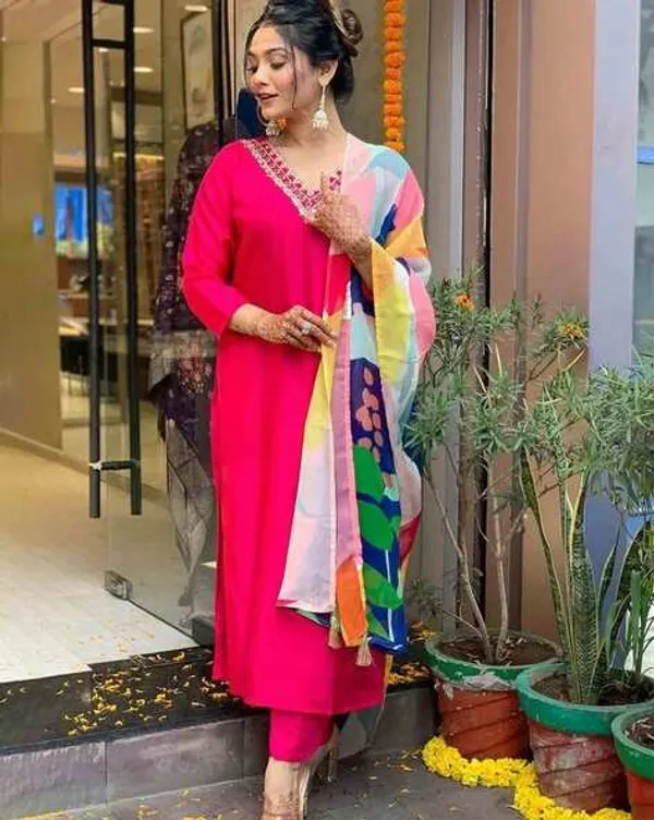 Pink_Viscose_Rayon_Kurta_Set_With_Dupatta_For_Women