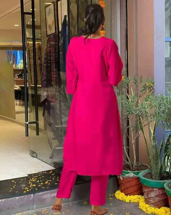 Pink_Viscose_Rayon_Kurta_Set_With_Dupatta_For_Women