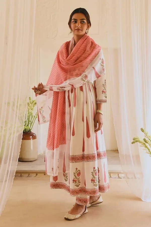 White_Red_60X60_Cotton_Kurta_Set_With_Dupatta_For_Women