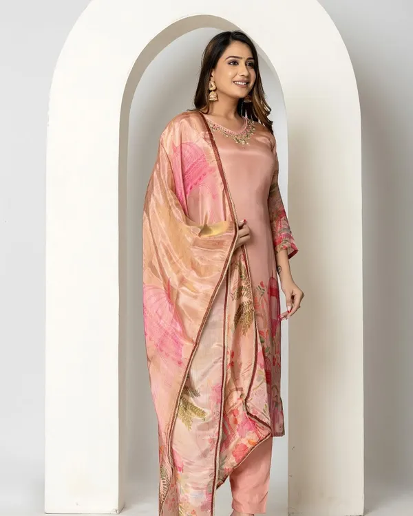Peach_Chinon_Kurta_Set_With_Dupatta_For_Women