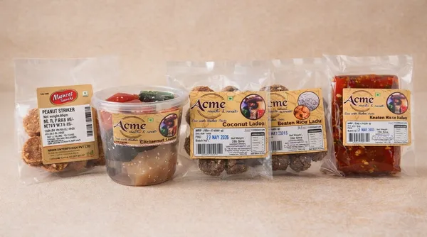 Sweets_Combo(_Kerala_Calicut_Halwa,Rice_Ladoo,Coconut_Ladoo,Calicut_Assorted_Halwa_&_Peanut_Cookies_Pack_Of_5
