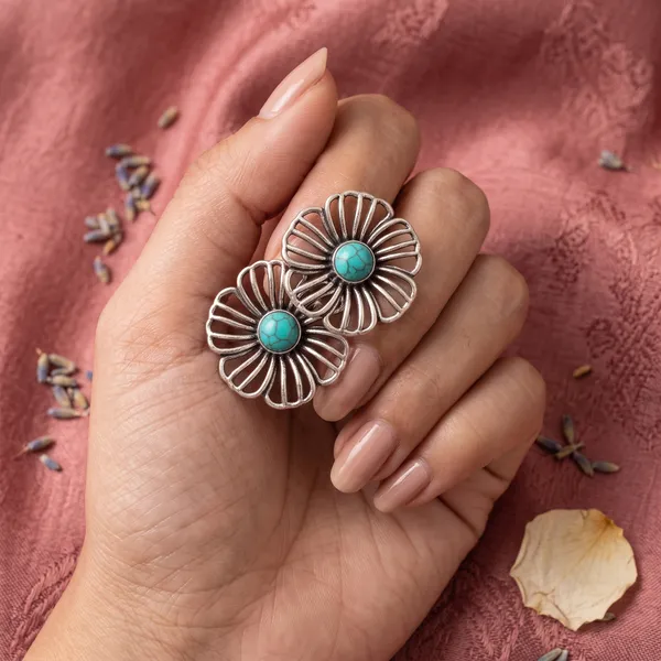 Silver_Turquoise_Flower_Stud_Earrings_for_Women_|_Floral_Vintage_Earrings