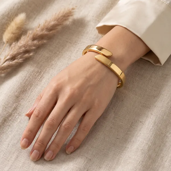 Gold_Plated_Open_Cuff_Bracelet_for_Women_|_Minimal_Stainless_Steel_Bangle
