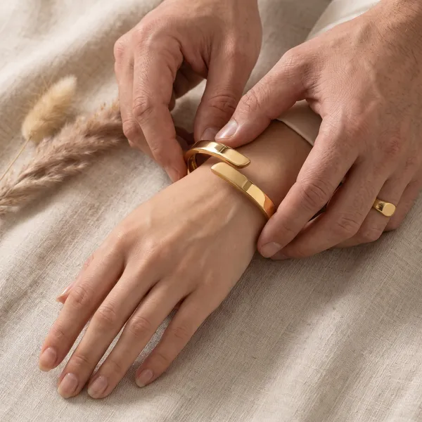Gold_Plated_Open_Cuff_Bracelet_for_Women_|_Minimal_Stainless_Steel_Bangle