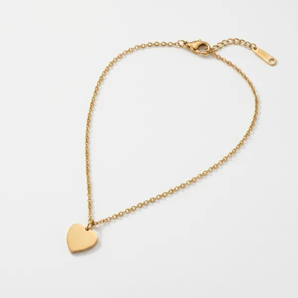 Gold_Heart_Pendant_Necklace_for_Women_|_Stainless_Steel_Minimal_Chain_Necklace