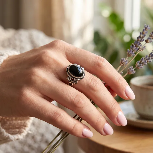 Silver_Black_Onyx_Oval_Ring_for_Women_|_Handmade_Vintage_Statement_Ring