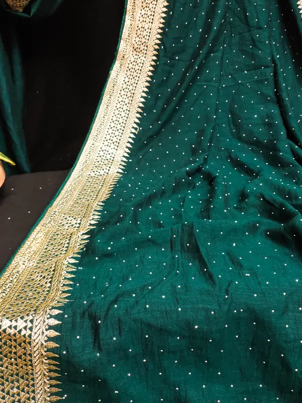 Green_Vichitra_Silk_Saree_For_Women