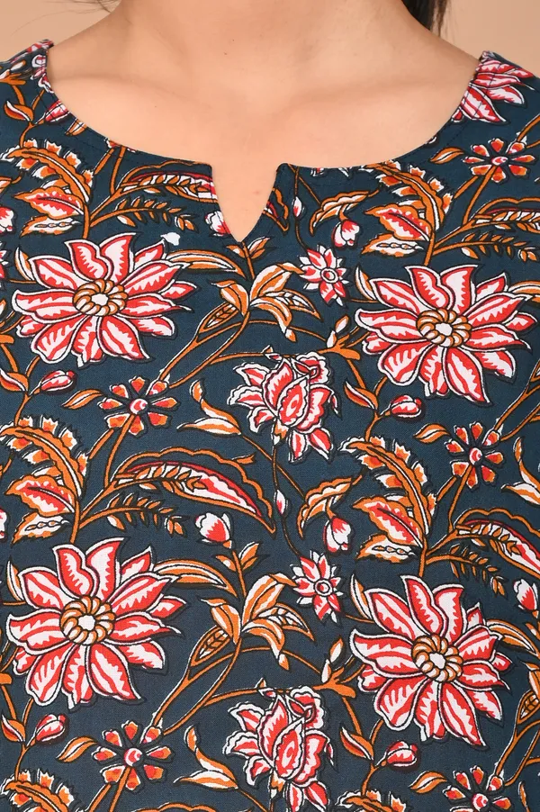 Charcoal_Black_Cotton_Floral_Printed_Night_Suit_Set_For_Women