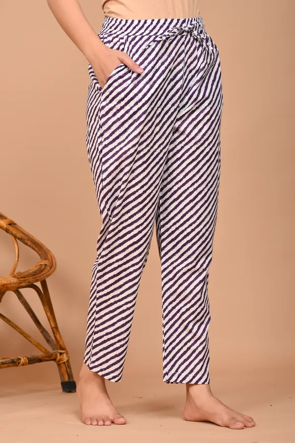 Purple_Cotton_Leheriya_Printed_Night_Suit_Set_For_Women