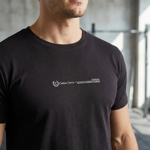 Black_Cotton_Graphic_Print_Crew_Neck_T-Shirt_For_Men