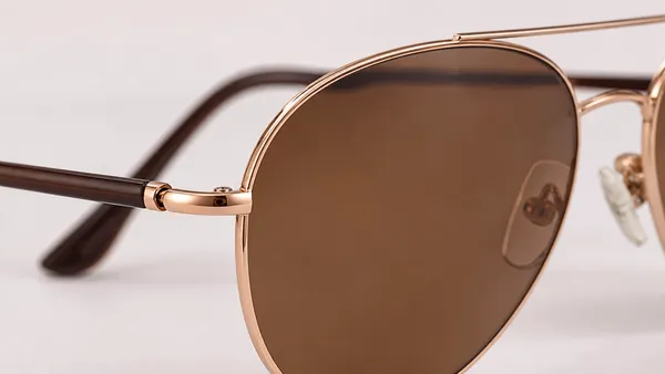 Rose_Gold_Metal_Aviator_Sunglasses_Brown_Gradient_Lenses_For_Men