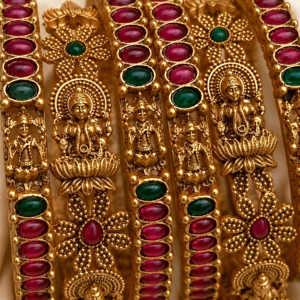 Mandira_Bangles