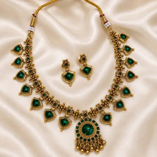 Regal_Symphony_Necklace