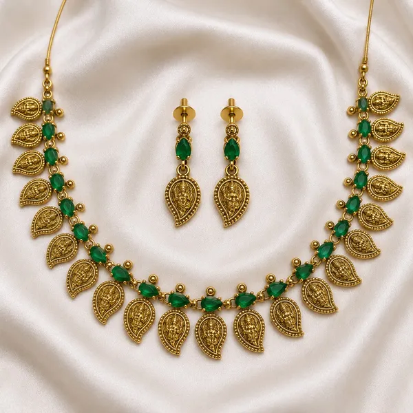 Kemp_Leaf_Necklace