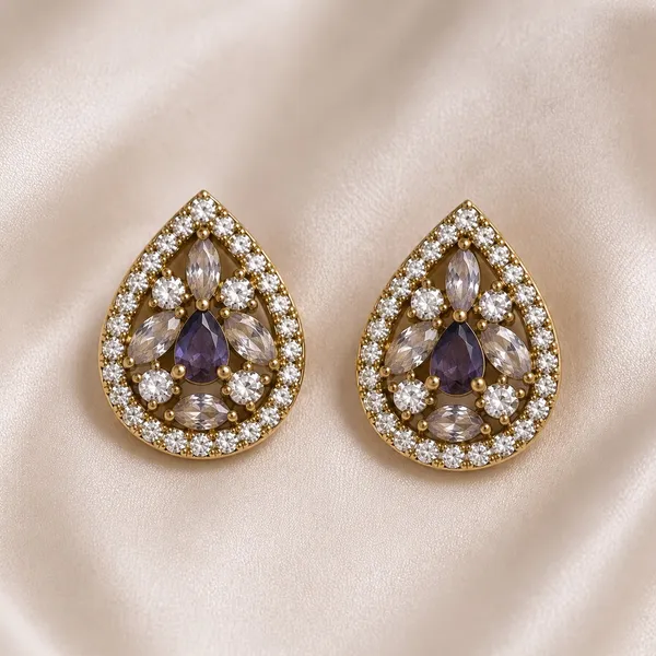 Ad_Stud_Necklace