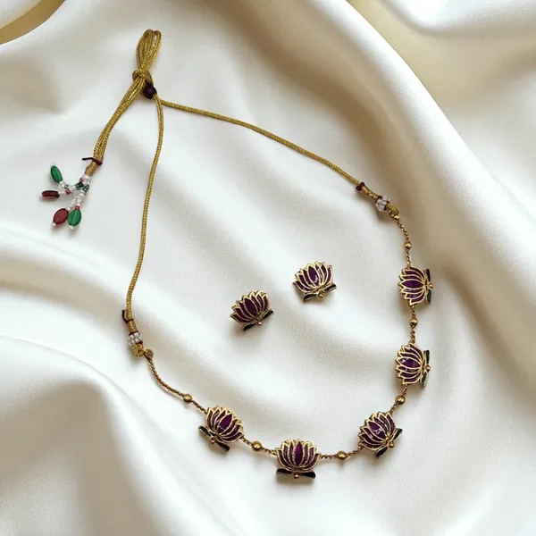 Antique_Lotus_Necklace_4