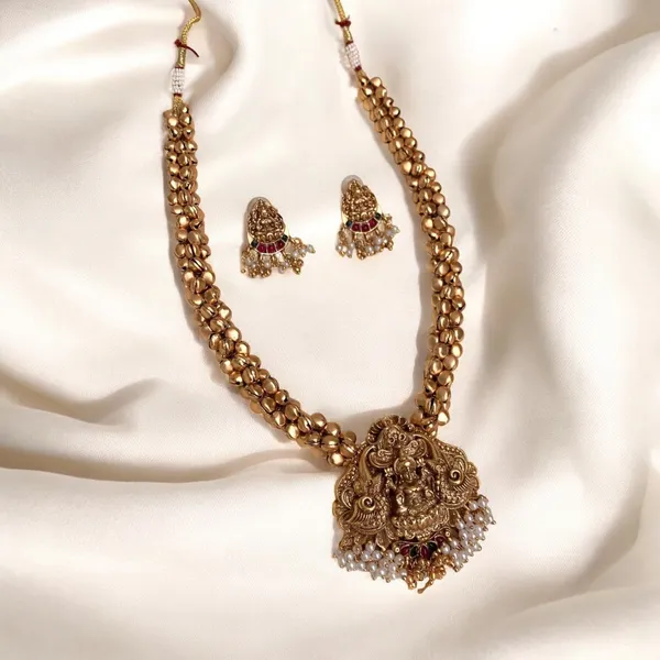 Bell_Lakshmi_Haram