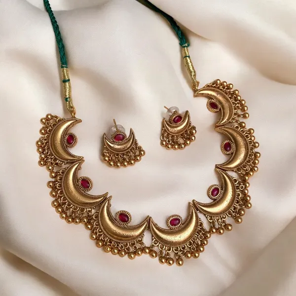 Chaand_Necklace
