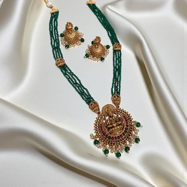 Divine_Aura_Necklace