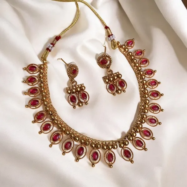 Drop_Necklace