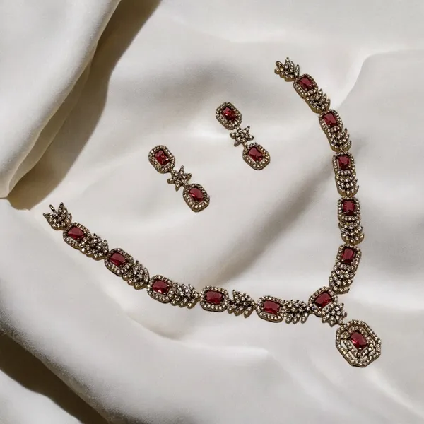 Empress_Choker