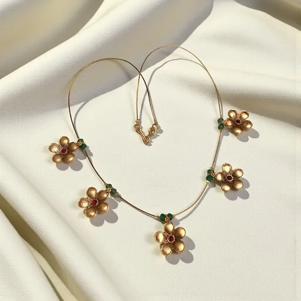 Flower_Invisible_Necklace