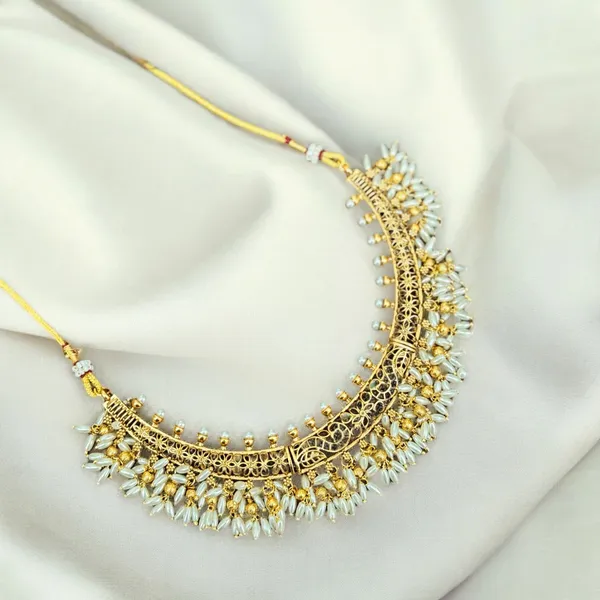 Golden_Grace_Necklace